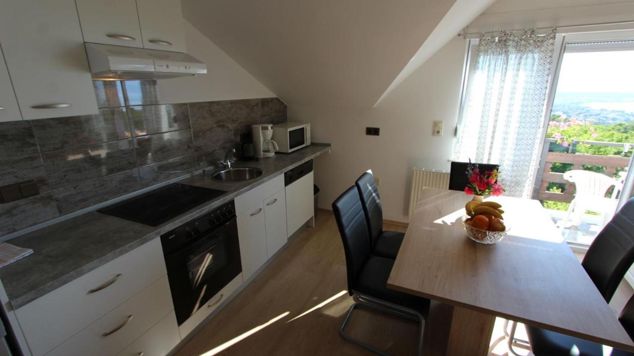 Apartments Marijana Srsici Buitenkant foto